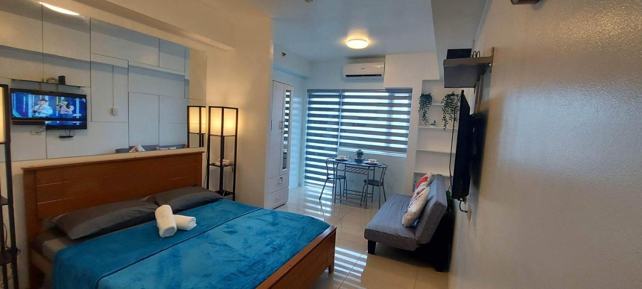 De Luxe, Standard And Studio Suites -The Breeze Residences-Close To Airport,Mall Of Asia, Us Embassy Manila Exteriör bild
