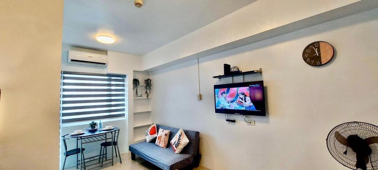 De Luxe, Standard And Studio Suites -The Breeze Residences-Close To Airport,Mall Of Asia, Us Embassy Manila Exteriör bild