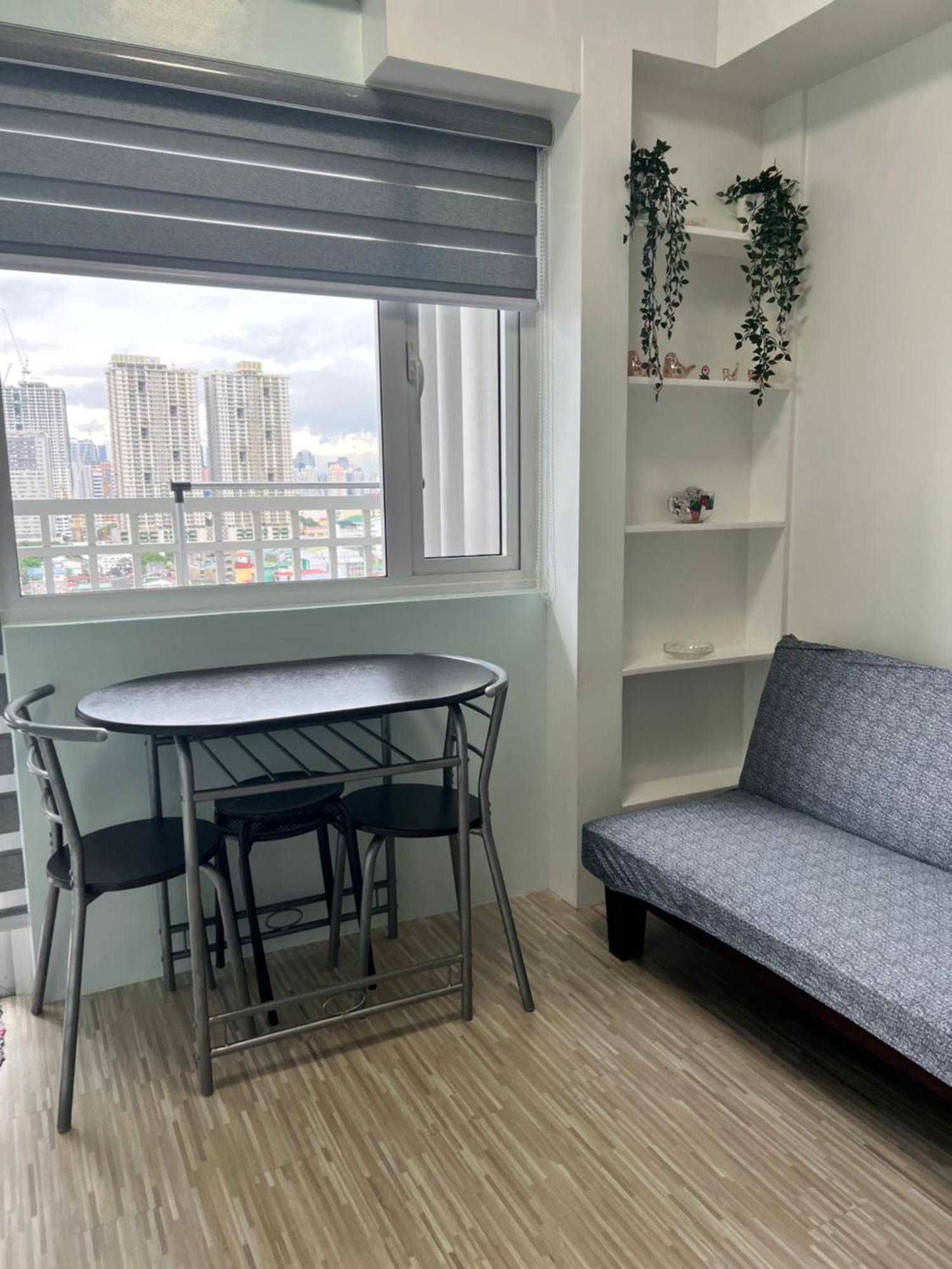 De Luxe, Standard And Studio Suites -The Breeze Residences-Close To Airport,Mall Of Asia, Us Embassy Manila Exteriör bild
