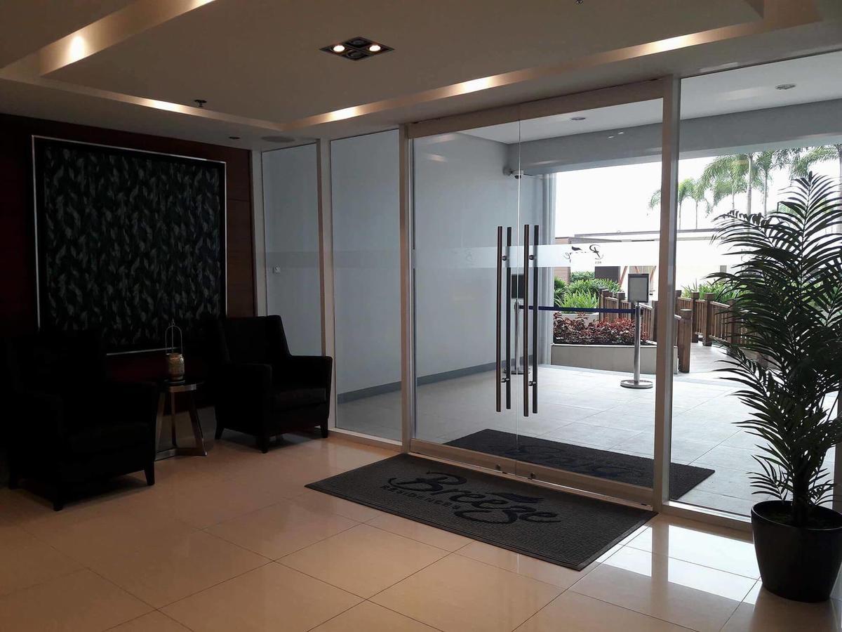 De Luxe, Standard And Studio Suites -The Breeze Residences-Close To Airport,Mall Of Asia, Us Embassy Manila Exteriör bild